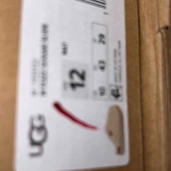 UGG FUZZ SUGAR SLIDE - Picture 5 of 5